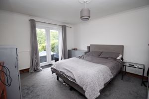 Bedroom- click for photo gallery